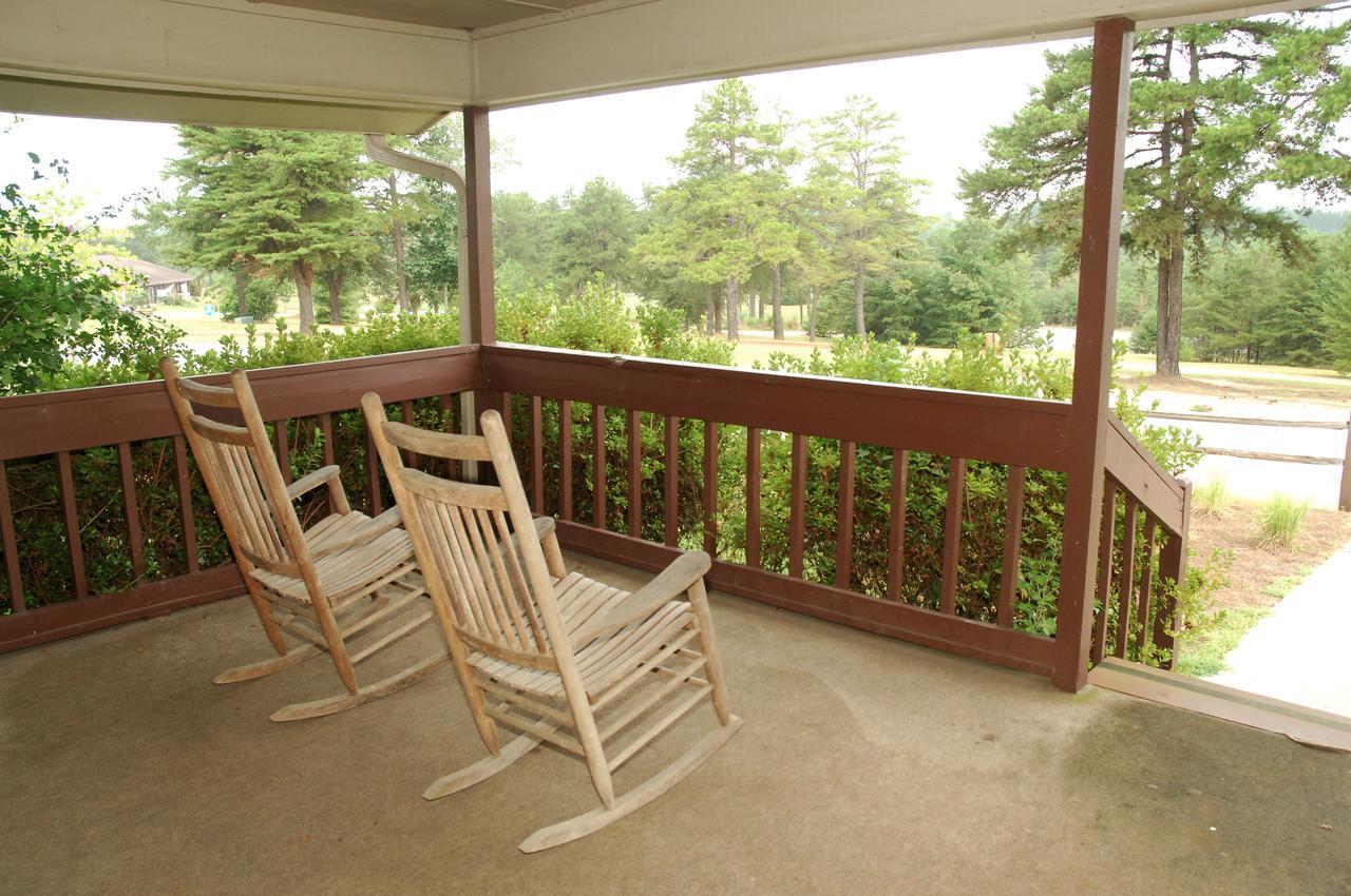 Carolina Landing Camping Resort Two-Bedroom Cabin 1 Fair Play Экстерьер фото